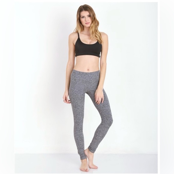 Beyond Yoga Essential Leggings - Picture 1 of 12